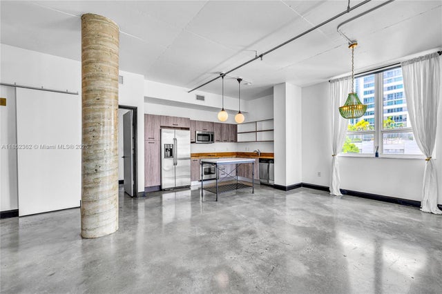 4 of 68 - 2275 Biscayne Blvd 504, Miami, FL