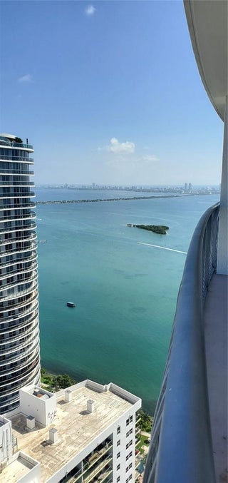 Photo of Listing #A11853073