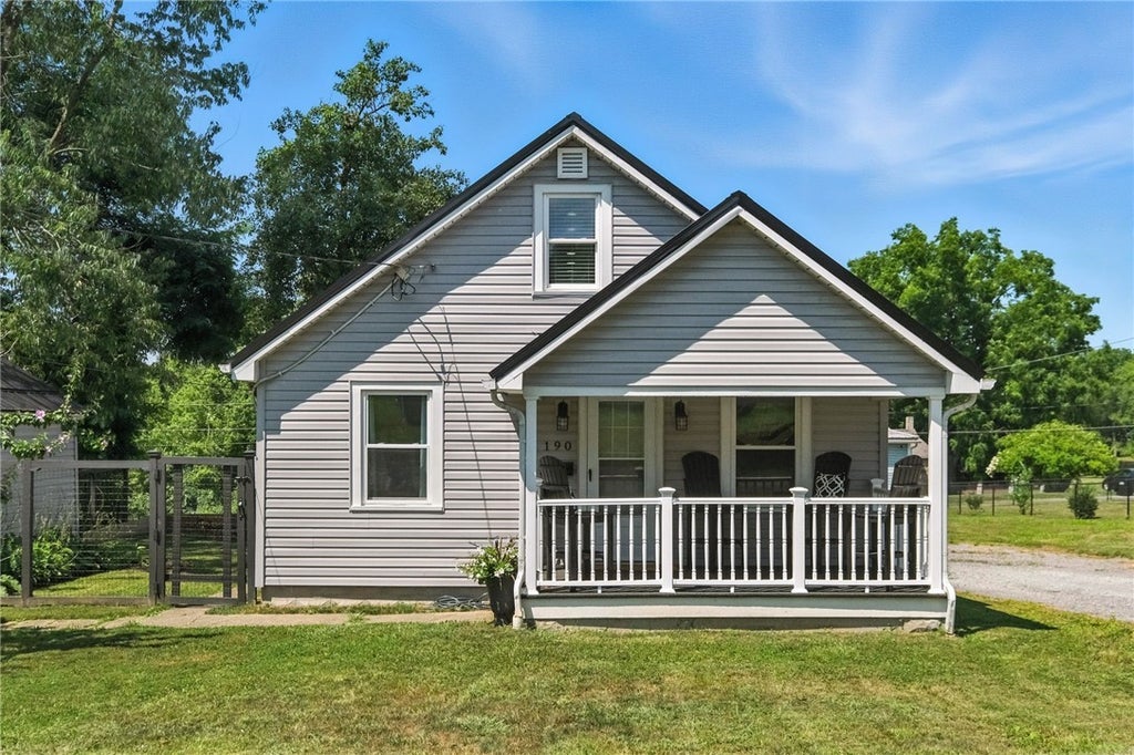 190 Elm Street, Daugherty