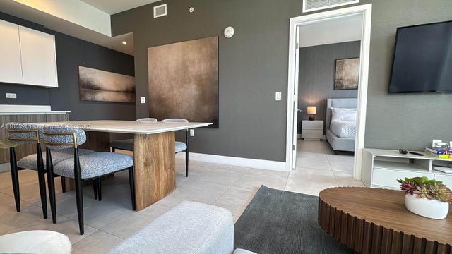 1 of 35 - 239 Sw 9th St 2101, Miami, FL