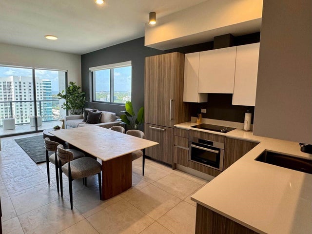 5 of 35 - 239 Sw 9th St 2101, Miami, FL