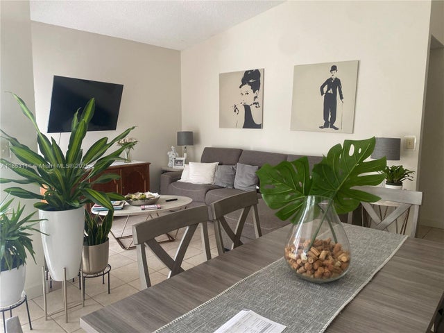 3 of 12 - 7872 Nw 34th Pl, Davie, FL