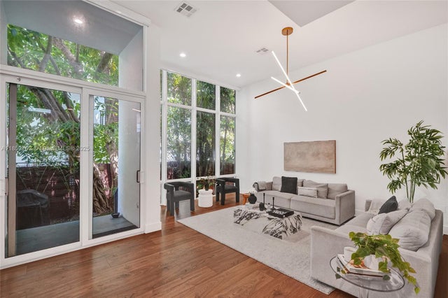1 of 31 - 1175 101st St 2, Bay Harbor Islands, FL