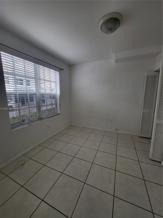 4 of 8 - 605 Euclid Ave 106, Miami Beach, FL