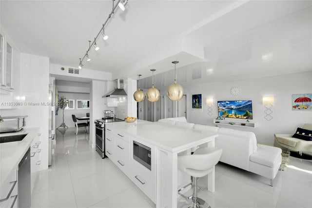 4 of 41 - 1201 S Ocean Dr 1904s, Hollywood, FL