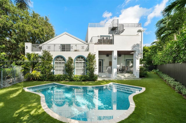 2 of 26 - 431 W Rivo Alto Dr, Miami Beach, FL