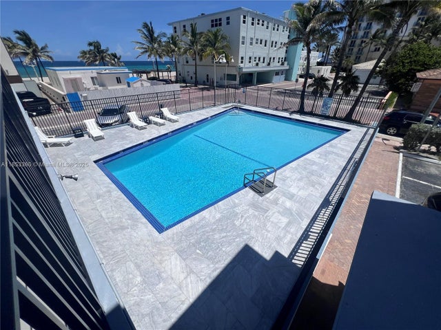 1 of 14 - 322 Harding St B206, Hollywood, FL