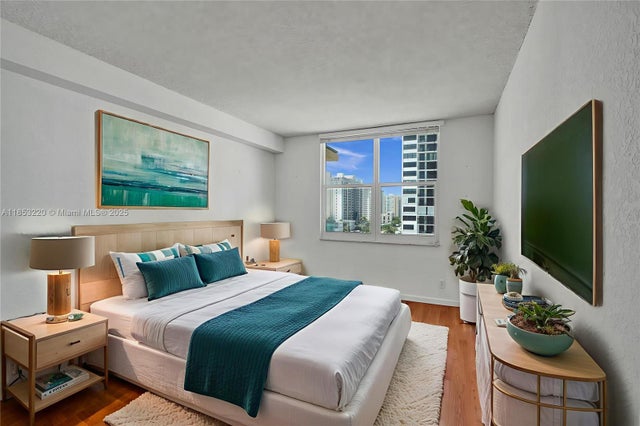 4 of 87 - 2501 S Ocean Dr 636, Hollywood, FL
