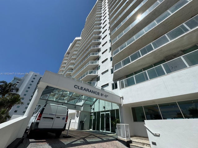 1 of 27 - 5900 Collins Ave 502, Miami Beach, FL
