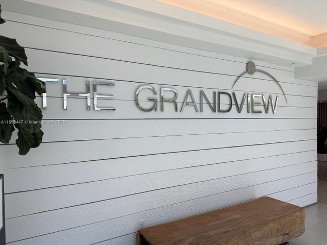 2 of 27 - 5900 Collins Ave 502, Miami Beach, FL