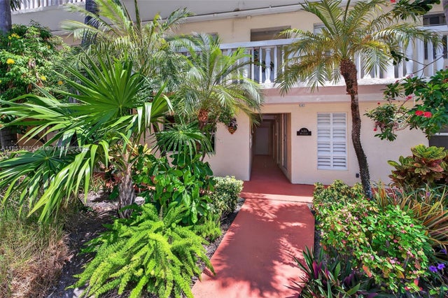 4 of 35 - 1435 Se 15th St 302, Fort Lauderdale, FL