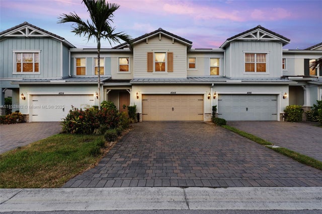 2 of 69 - 4248 Ficus St, Hollywood, FL