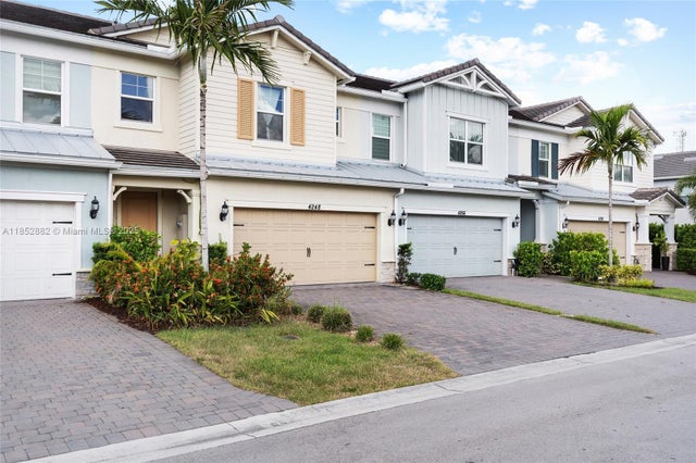 3 of 69 - 4248 Ficus St, Hollywood, FL