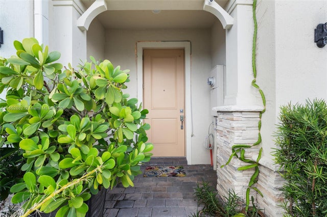 5 of 69 - 4248 Ficus St, Hollywood, FL