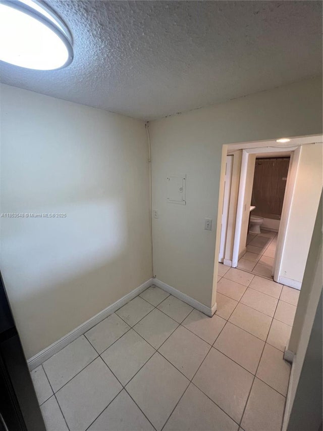 3 of 17 - 482 Nw 165th St Rd A-603, Miami, FL