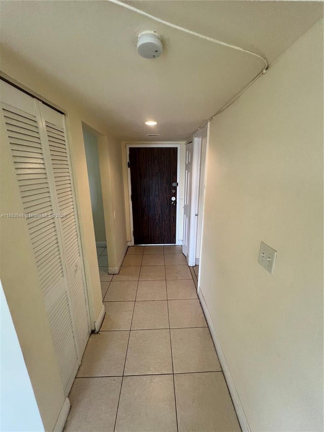 5 of 17 - 482 Nw 165th St Rd A-603, Miami, FL