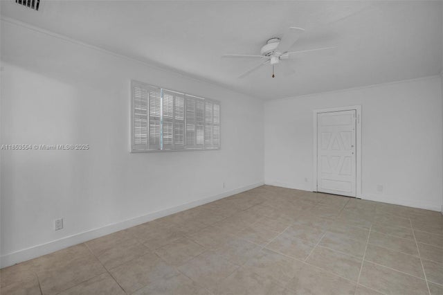 5 of 11 - 1125 N 13th Ct, Hollywood, FL