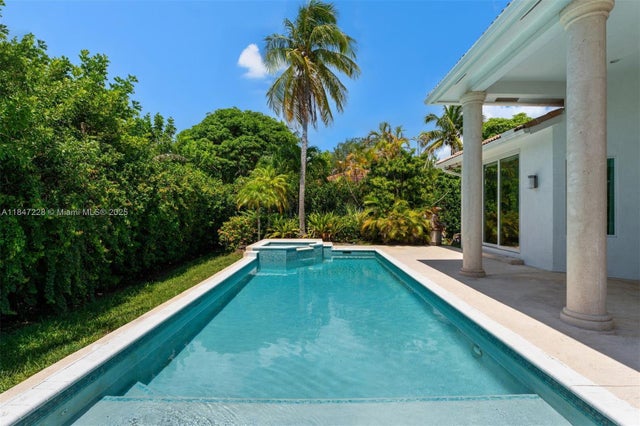 4 of 51 - 3720 N 37th Ter, Hollywood, FL
