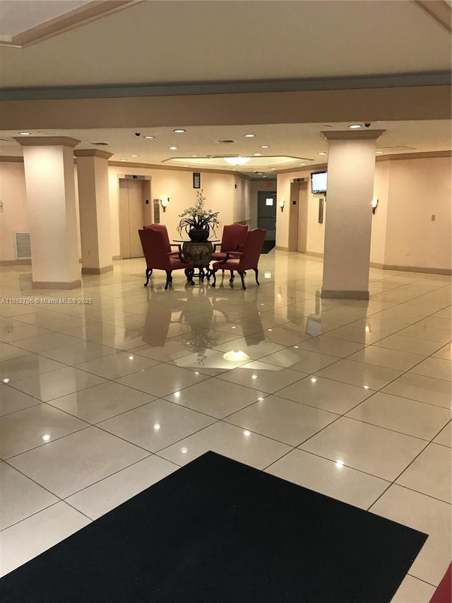3 of 25 - 1300 Ne Miami Gardens Dr 512e, Miami, FL