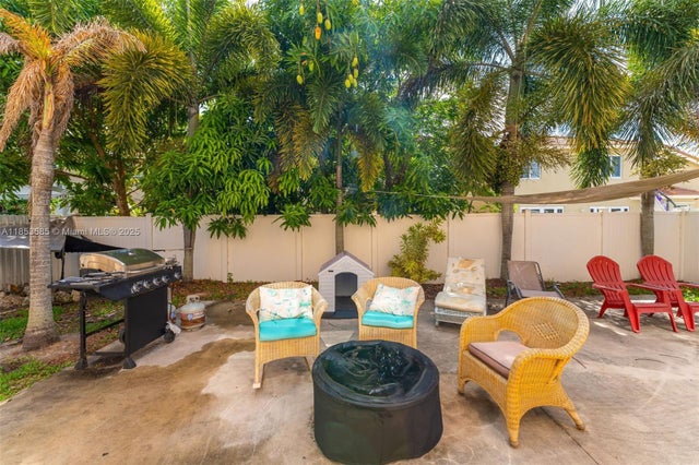 5 of 42 - 1755 Ne 37th Ave, Homestead, FL