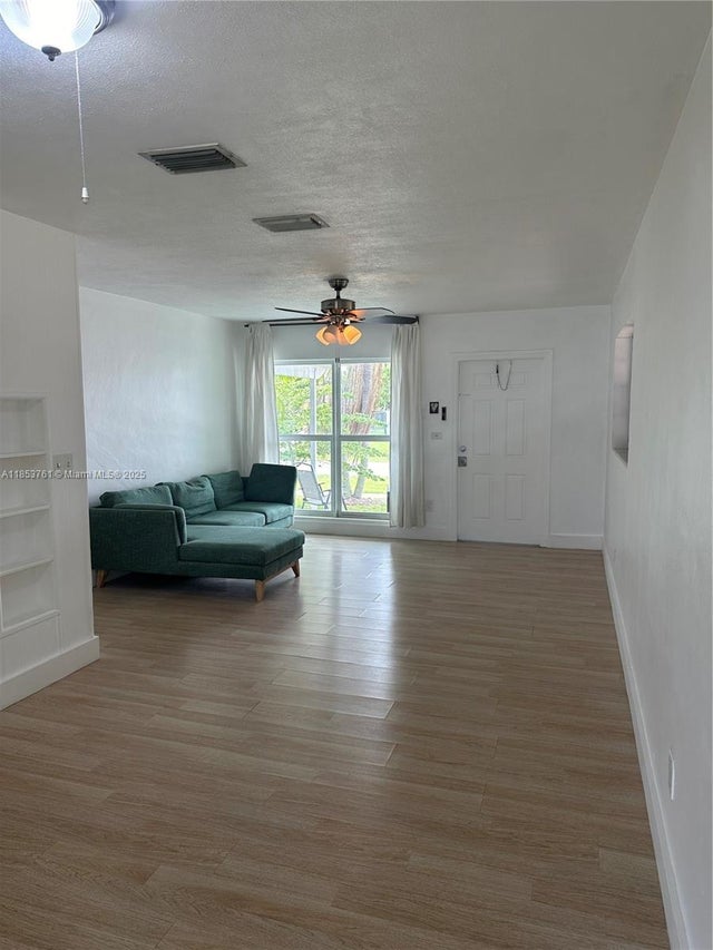3 of 11 - 12455 Sw 187th St, Miami, FL