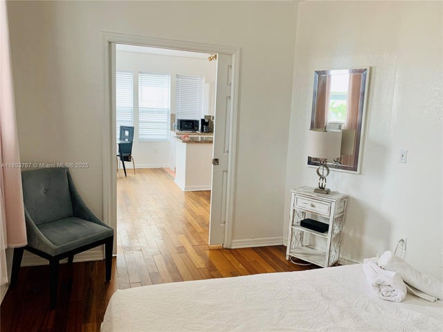 5 of 8 - 1027 Pennsylvania Ave 303, Miami Beach, FL