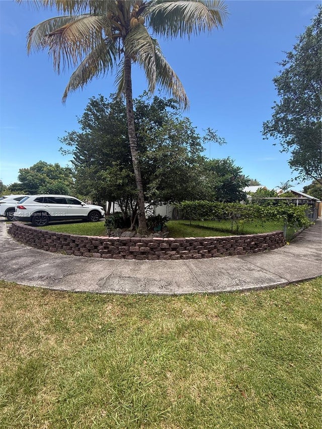 4 of 65 - 11472 Sw 4th St, Sweetwater, FL