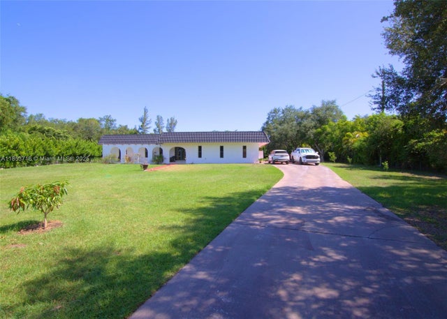 1 of 23 - 15200 Sw 268th St, Homestead, FL