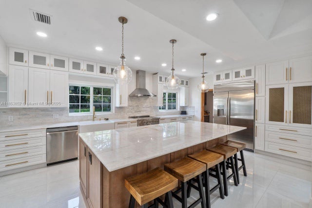 5 of 43 - 13000 Old Cutler Rd, Pinecrest, FL
