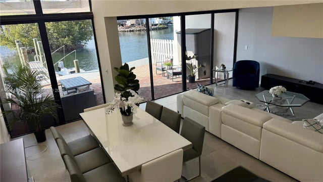 4 of 54 - 399 Poinciana Dr 1215, Sunny Isles Beach, FL