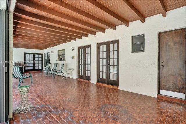 5 of 33 - 9461 Sw 134th St, Miami, FL