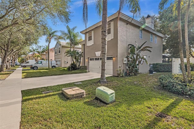 2 of 50 - 2927 Bogota Ave, Cooper City, FL