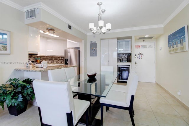2 of 19 - 3725 S Ocean Dr 1416, Hollywood, FL