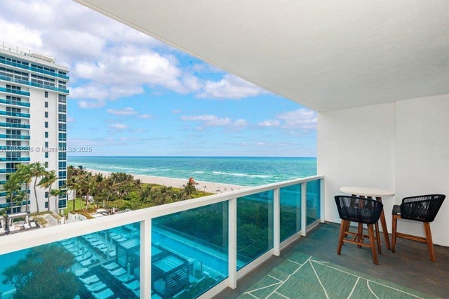 2 of 42 - 2301 Collins Ave 811, Miami Beach, FL