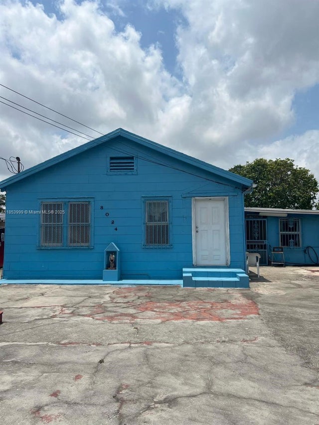 1 of 2 - 8024 Nw 36th Ct, Miami, FL