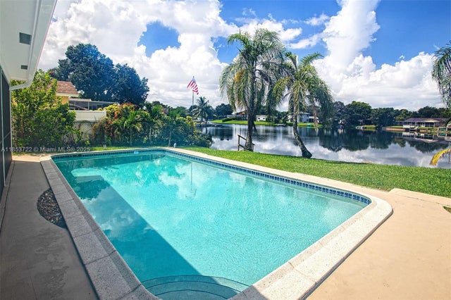 3 of 57 - 5031 Sw 87th Ave, Cooper City, FL