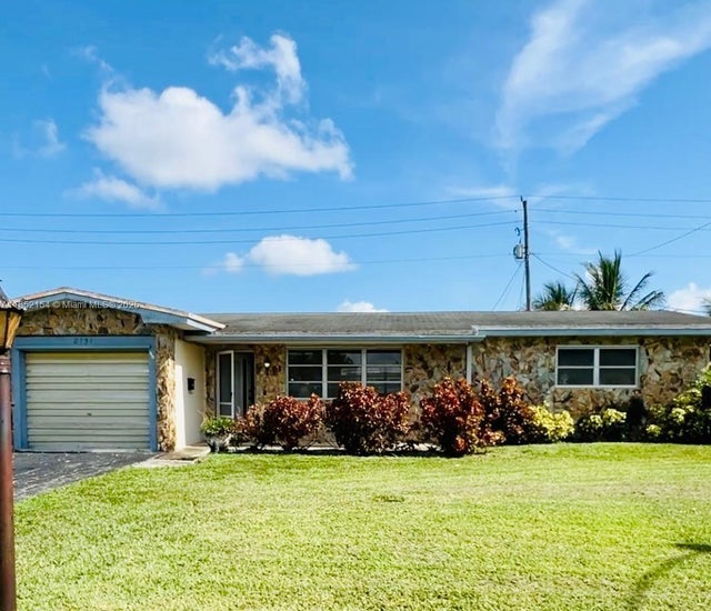 1 of 19 - 8151 Nw 15th Ct, Pembroke Pines, FL