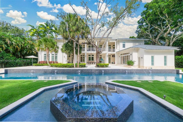 5 of 35 - 13580 Sw 67th Ave, Pinecrest, FL