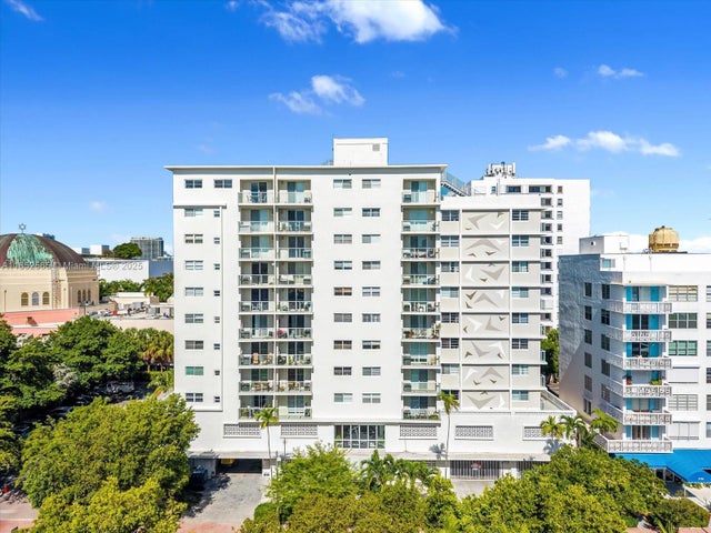 1 of 27 - 1750 James Ave 7l, Miami Beach, FL