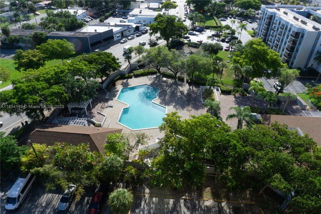 5 of 16 - 1470 Ne 123rd St A1415, North Miami, FL