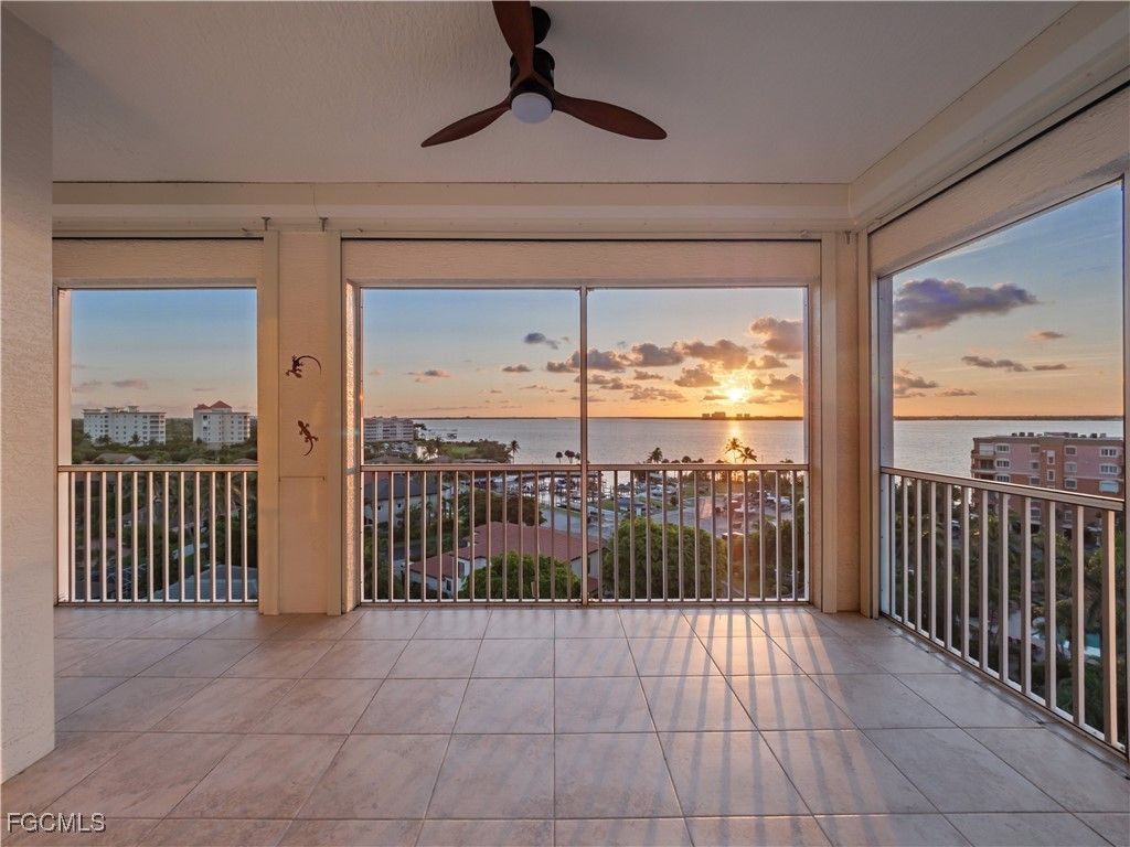 14819 Laguna Dr 703, FORT MYERS