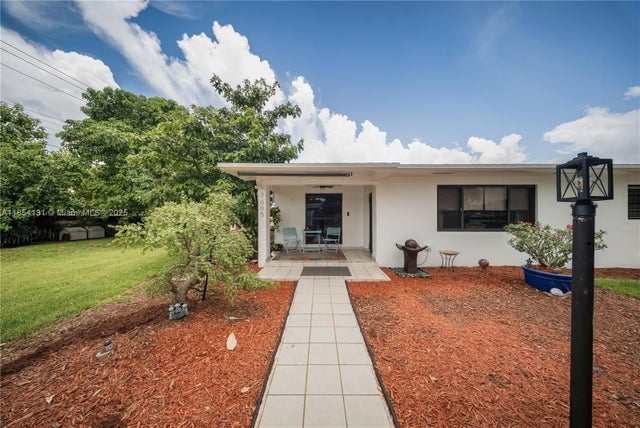 2 of 49 - 7605 W 6th Ave, Hialeah, FL