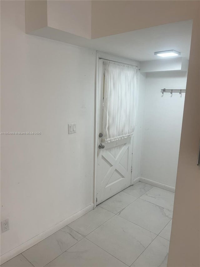 5 of 27 - 1239 Mariposa Ave 2, Coral Gables, FL