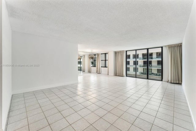3 of 33 - 9801 Collins Ave 18h, Bal Harbour, FL
