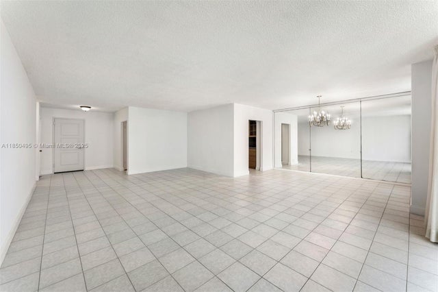 4 of 33 - 9801 Collins Ave 18h, Bal Harbour, FL