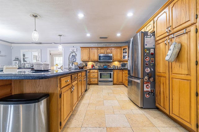 2 of 91 - 23905 Sw 167th Ave, Homestead, FL
