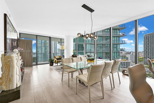 4 of 35 - 650 Ne 32nd St 2201, Miami, FL