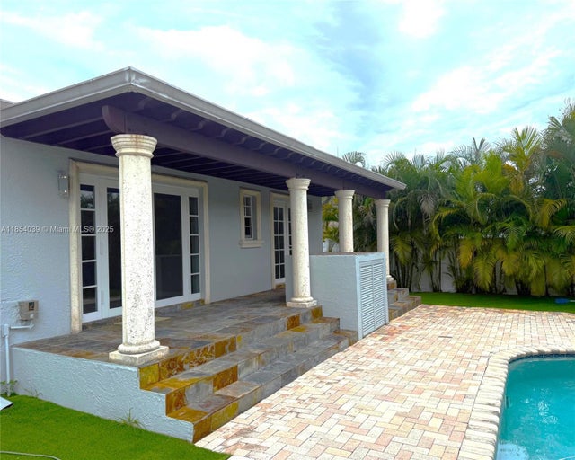 3 of 21 - 1628 Arthur St, Hollywood, FL