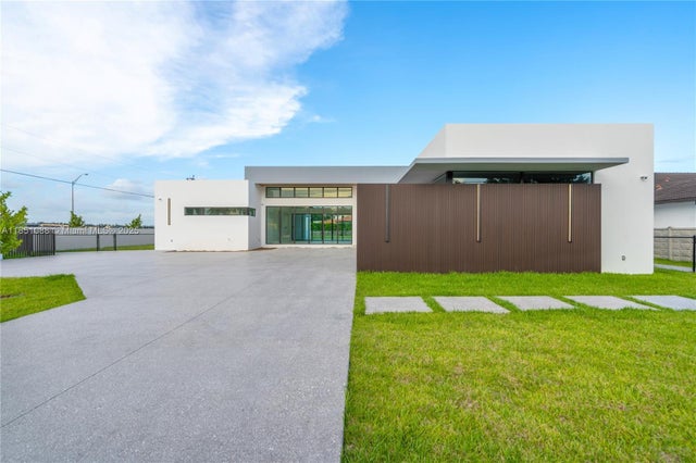 3 of 67 - 12190 Nw 6th St, Miami, FL