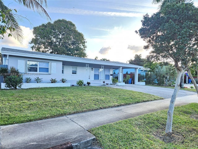 3 of 44 - 770 Nw 38th St, Oakland Park, FL